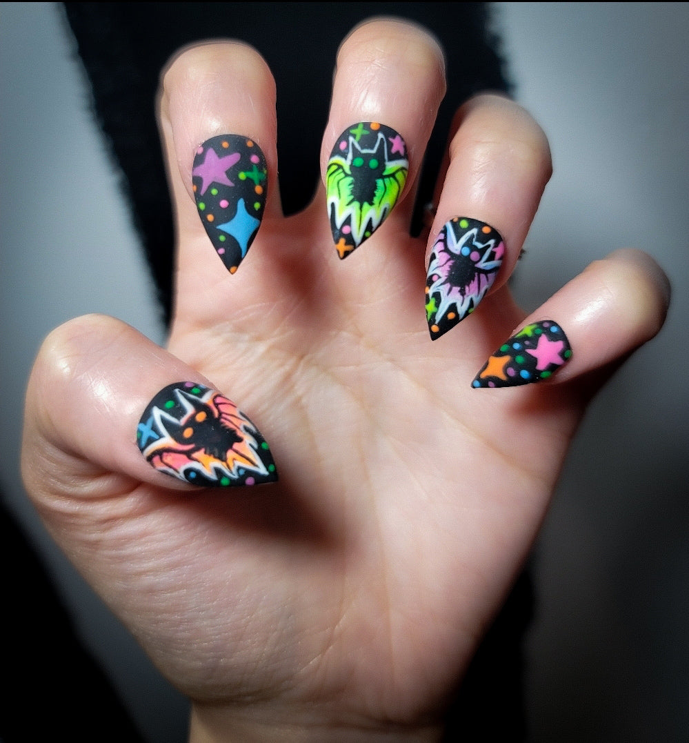 Bat Queen (Glow in the Dark) Press on Nail Set