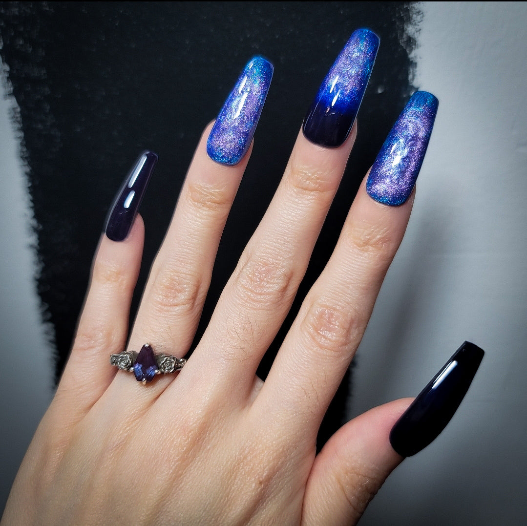 Hypnosis Press on Nail Set