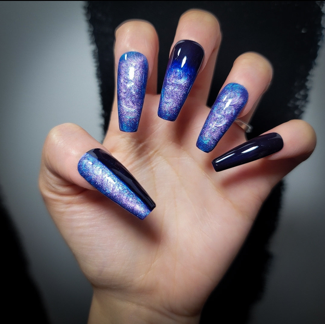 Hypnosis Press on Nail Set
