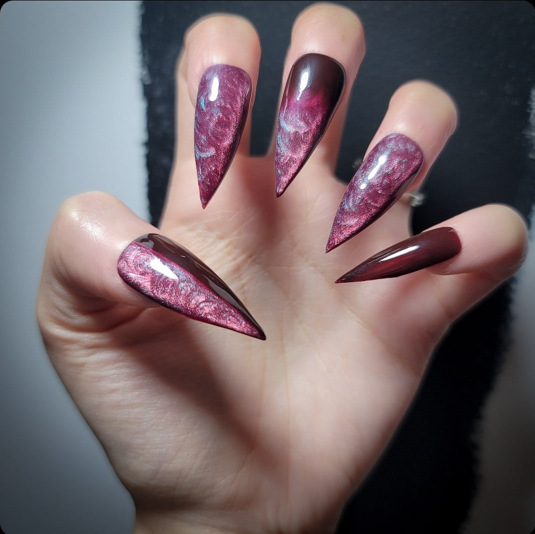 Divination Press on Nail Set