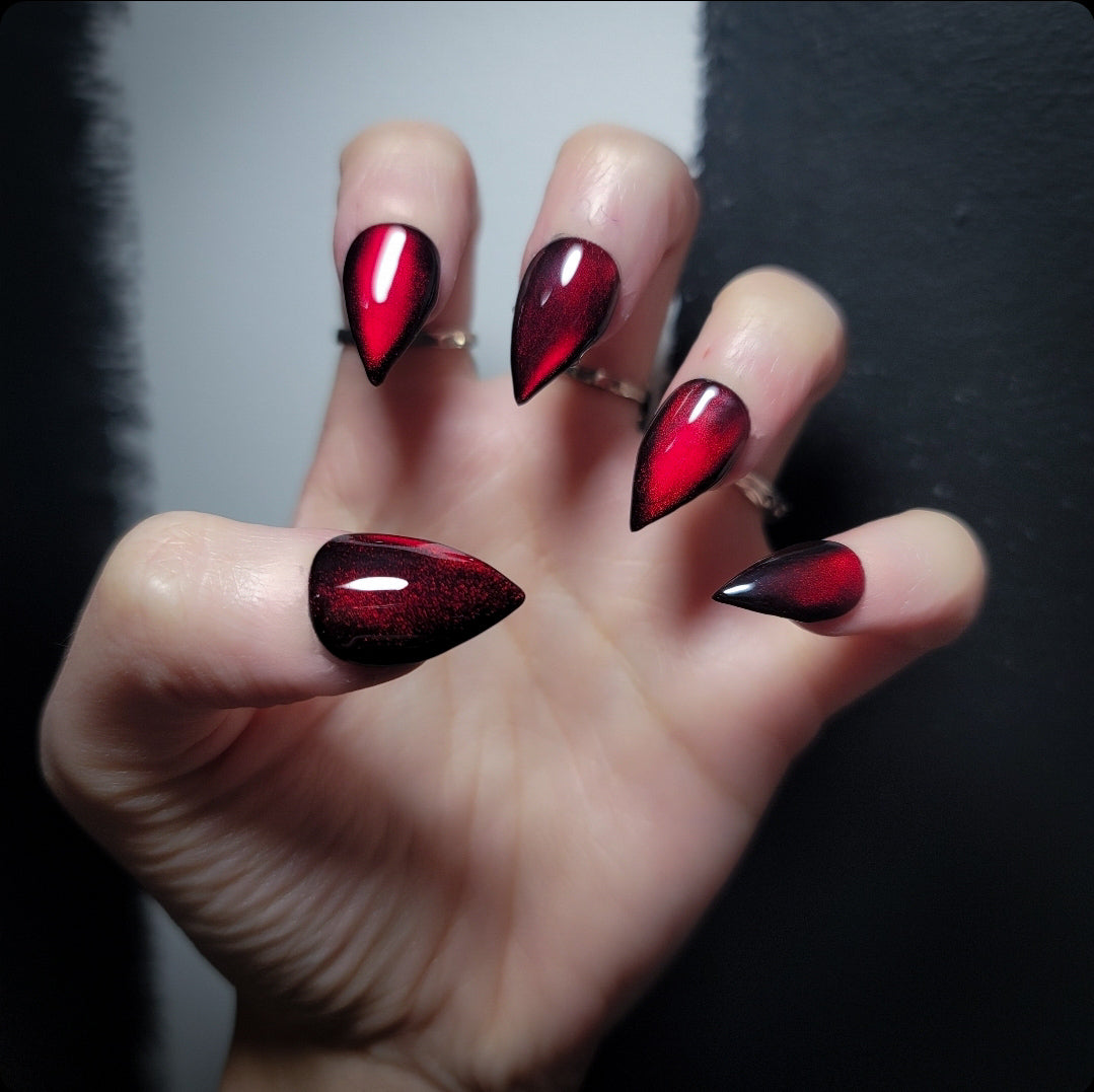 Vamptastic Press on Nail Set