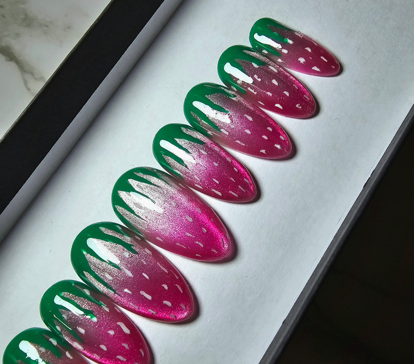 Strawberry Bliss Press on Nail Set