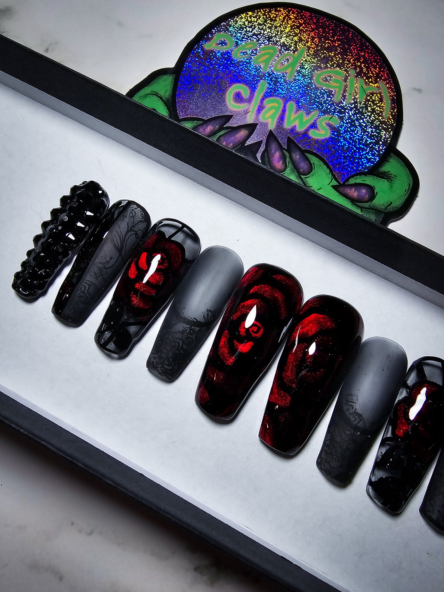 Gothic Rose Press on Nail Set