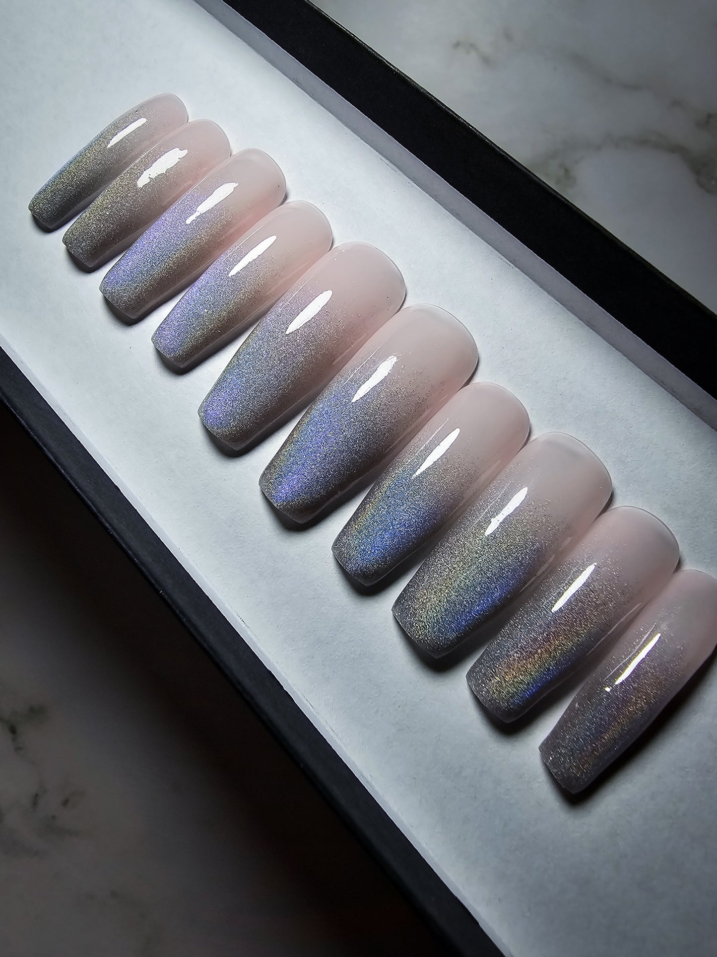 Holographic Queen Press on Nail Set