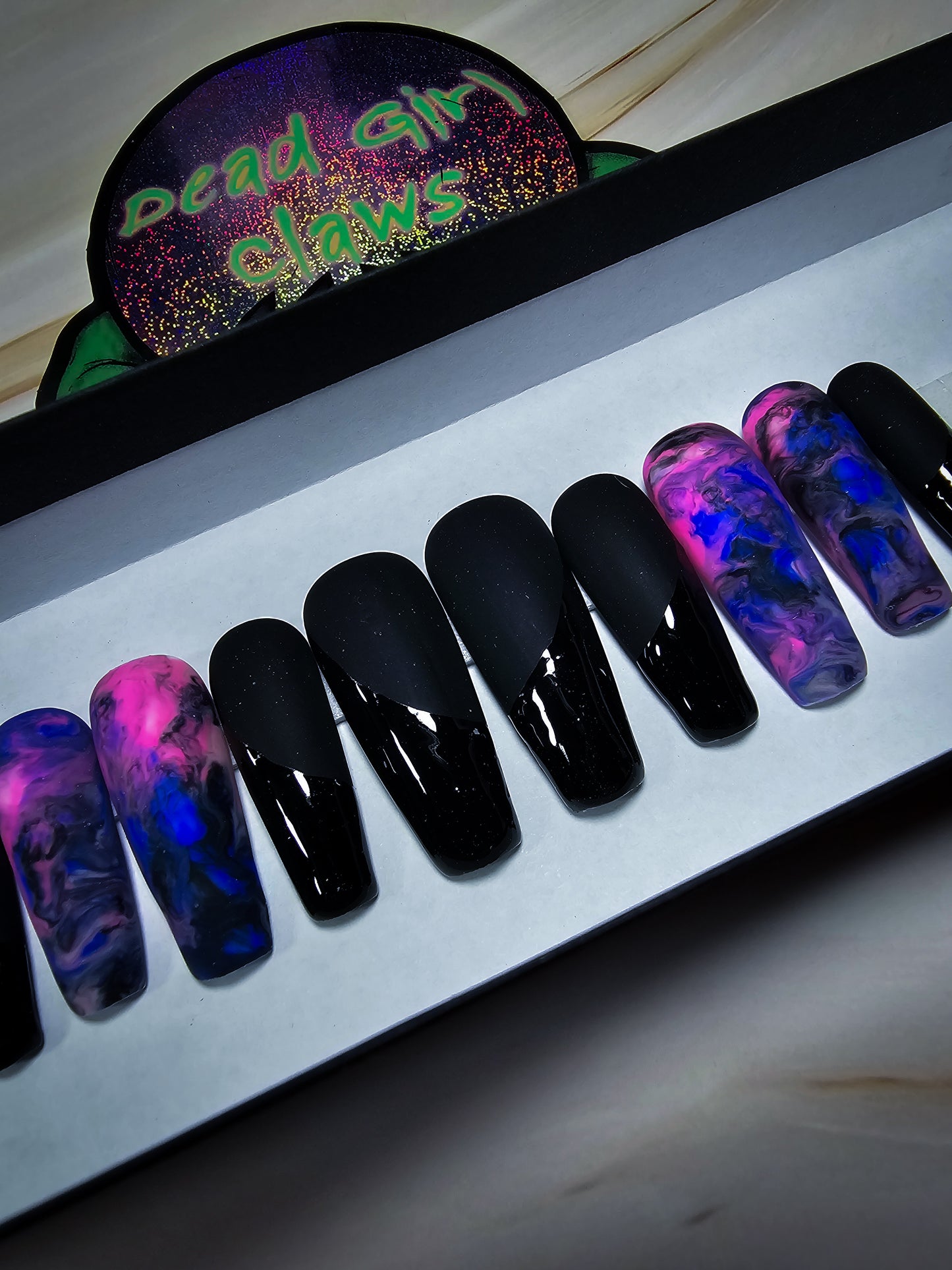 Dark Wave Press on Nail Set