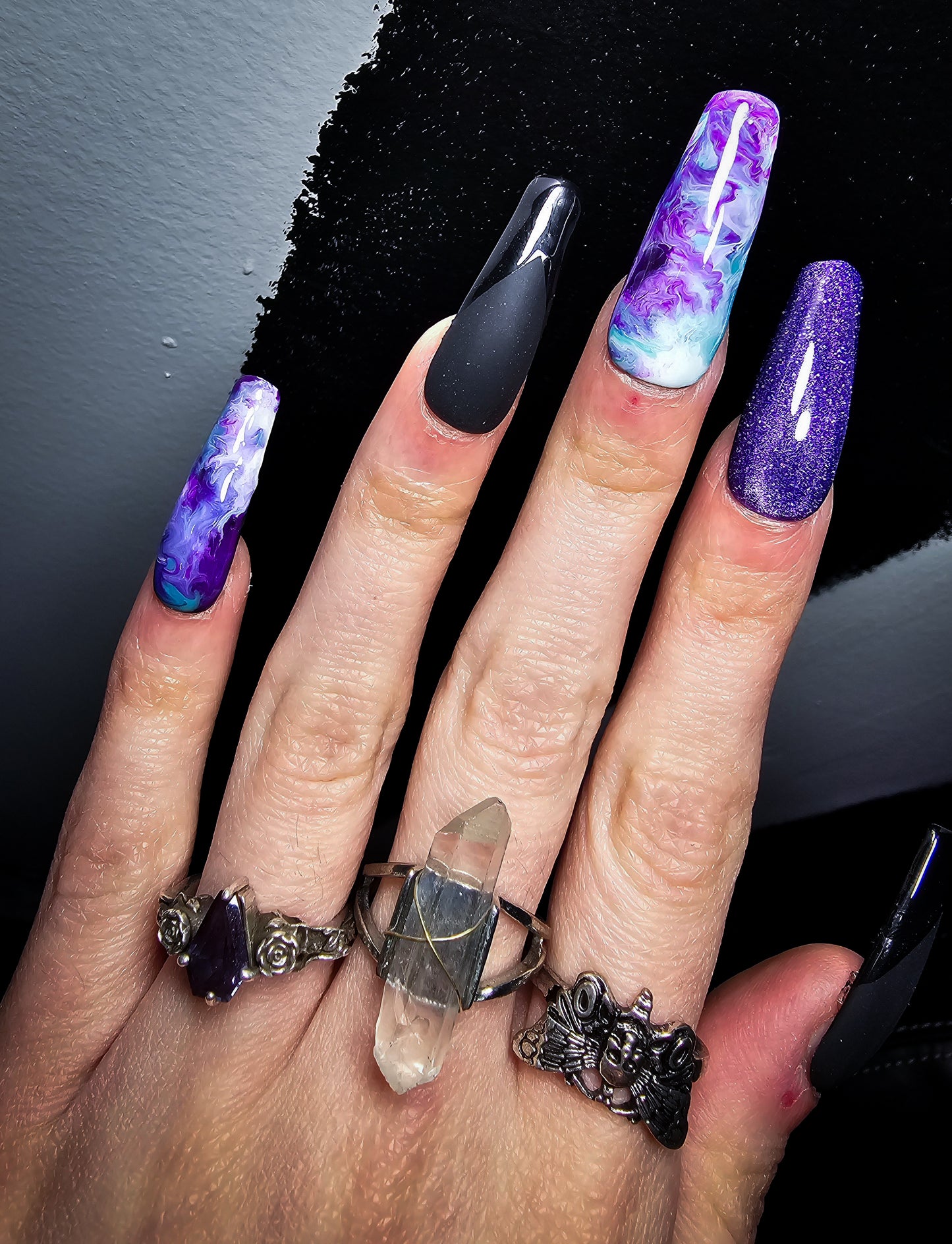 Alluring Press on Nail Set