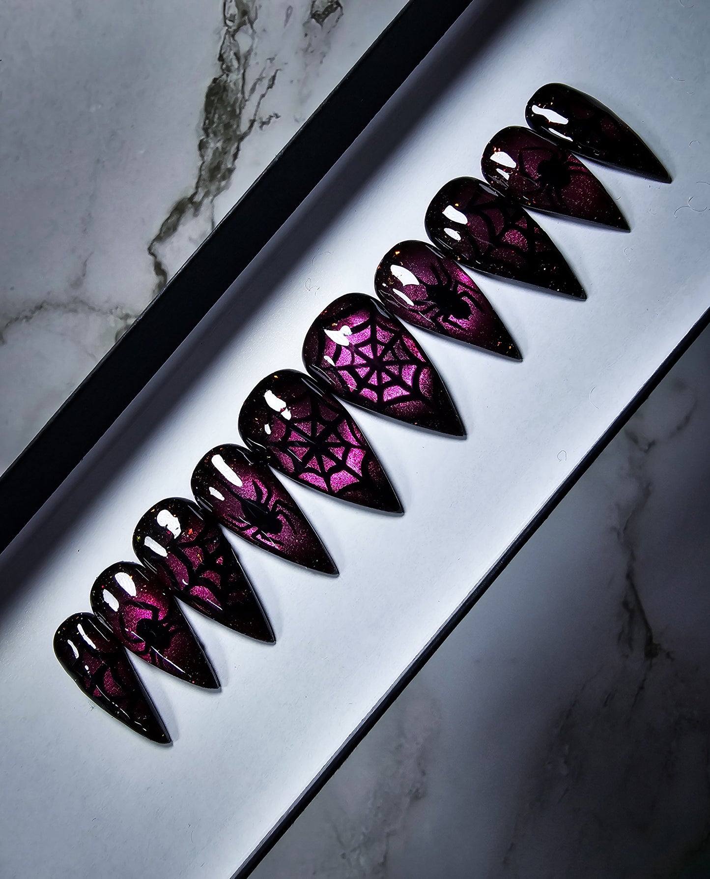 Spine-Chilling Press on Nail Set