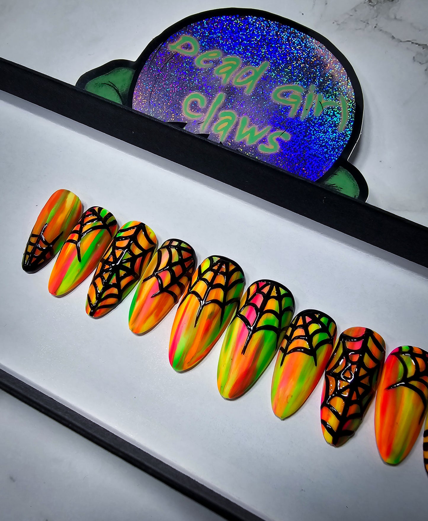 Web of Fun! (Glow in the Dark) Press on nail Set