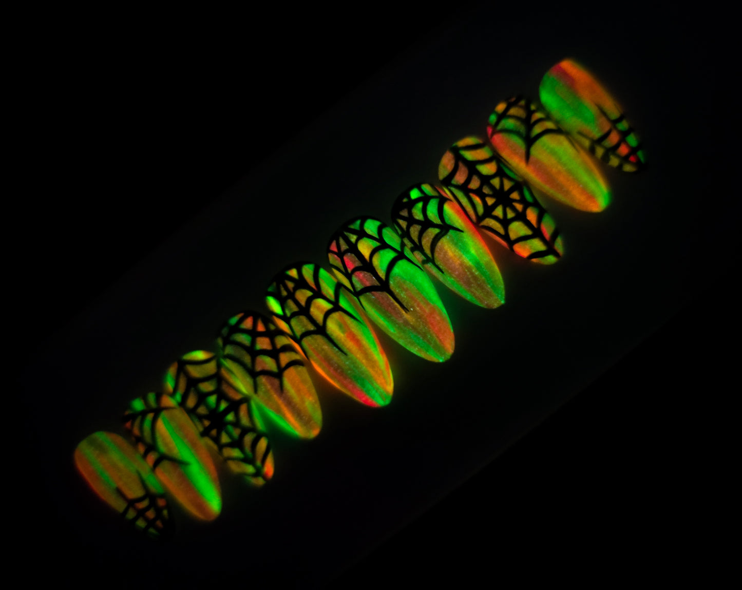 Web of Fun! (Glow in the Dark) Press on nail Set