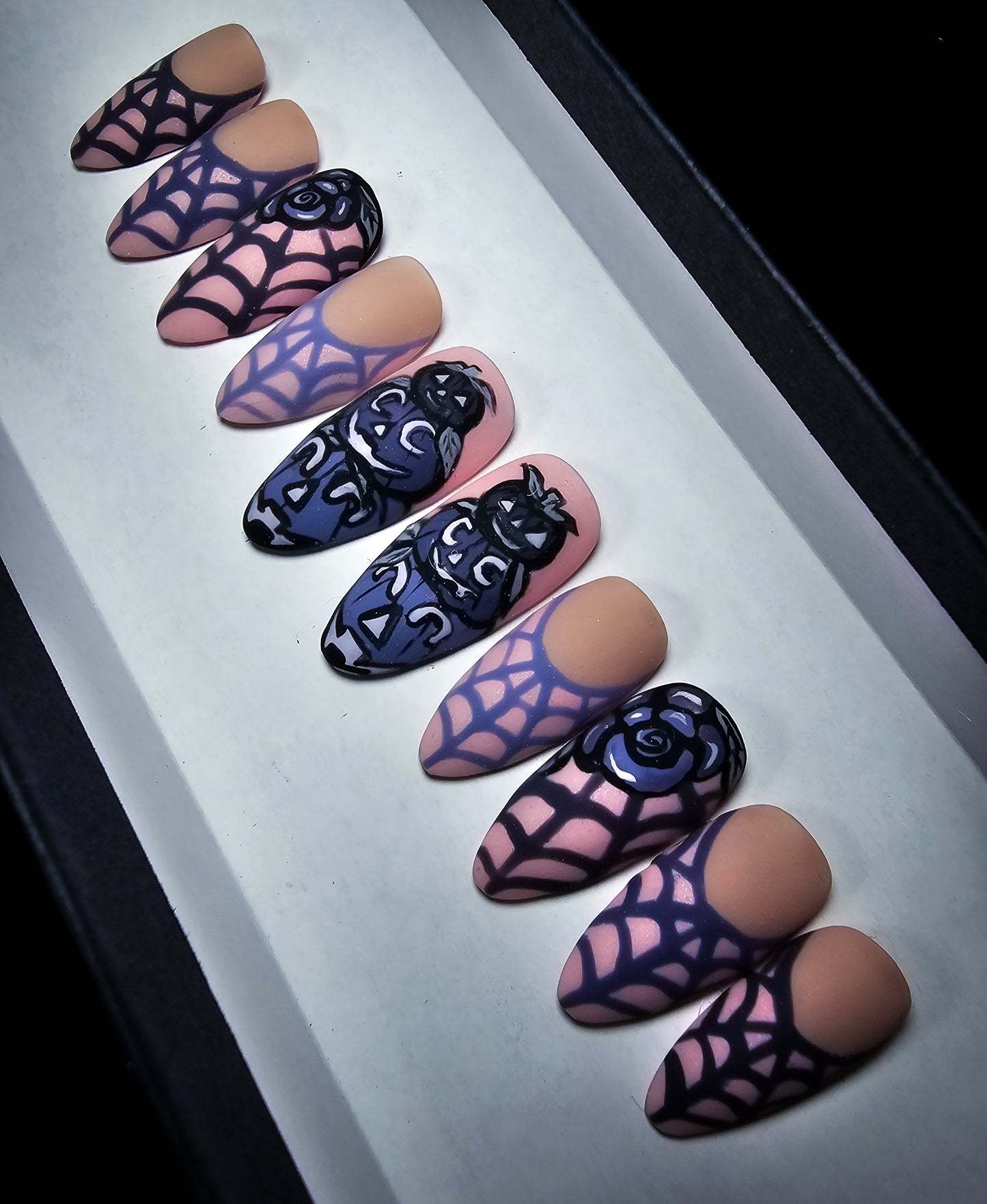 Boo Crew Press on Nail Set