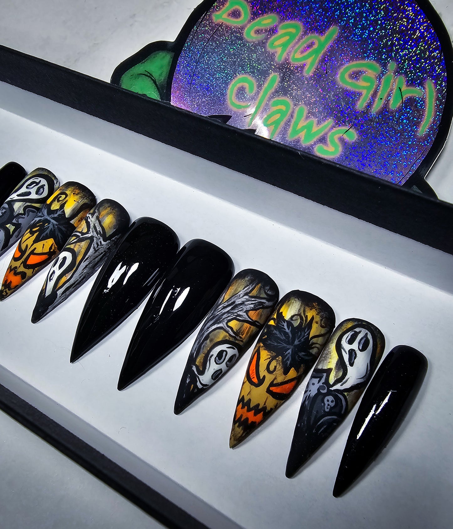 Raising Spirits Press on Nail Set
