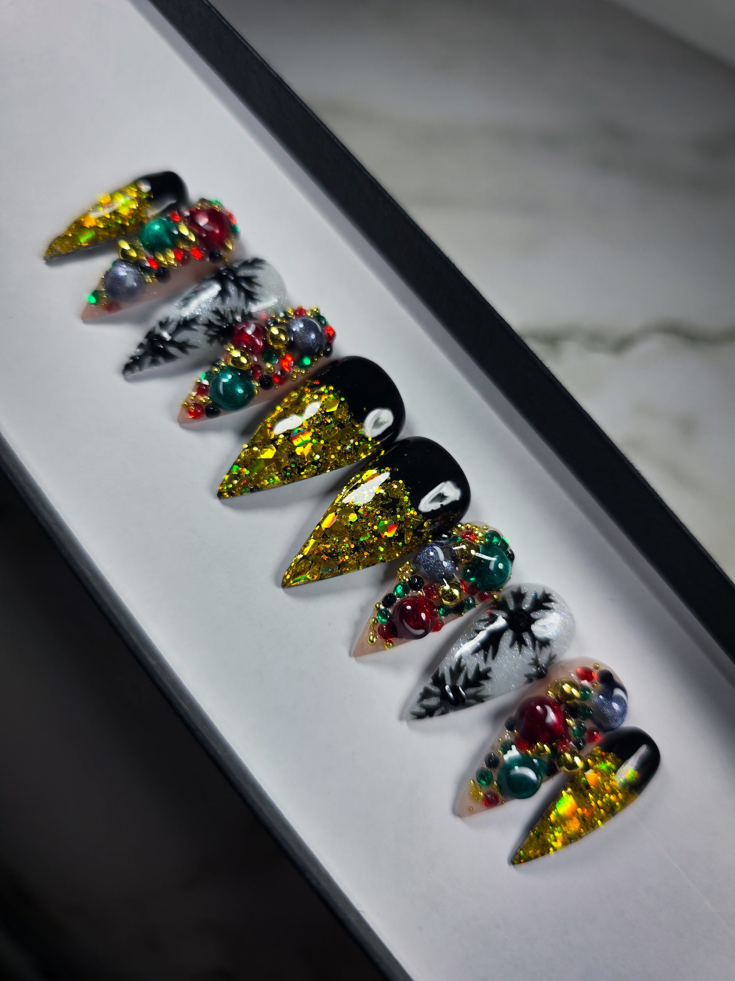 Spirit & Sparkle Press on Nail Set