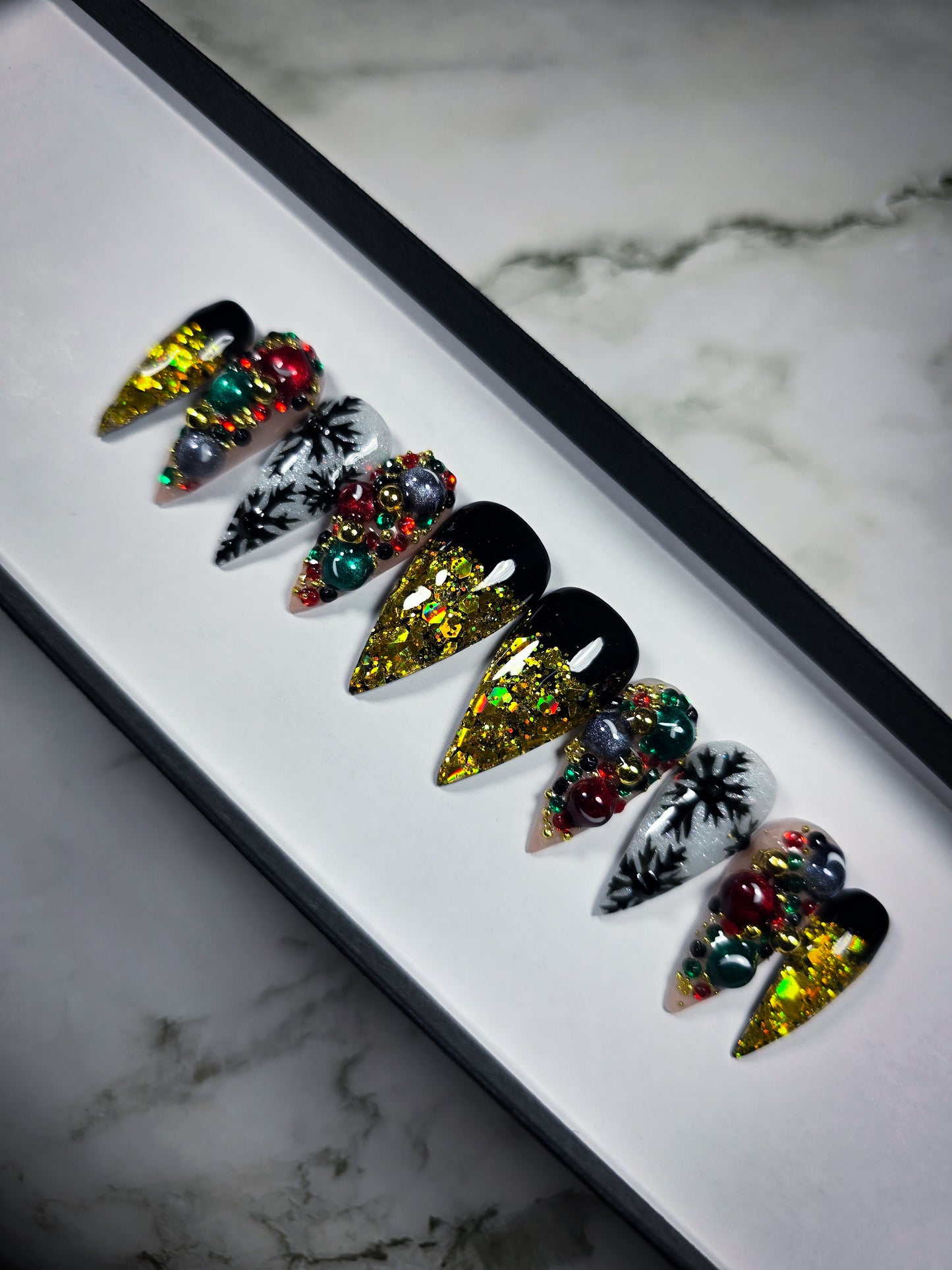 Spirit & Sparkle Press on Nail Set