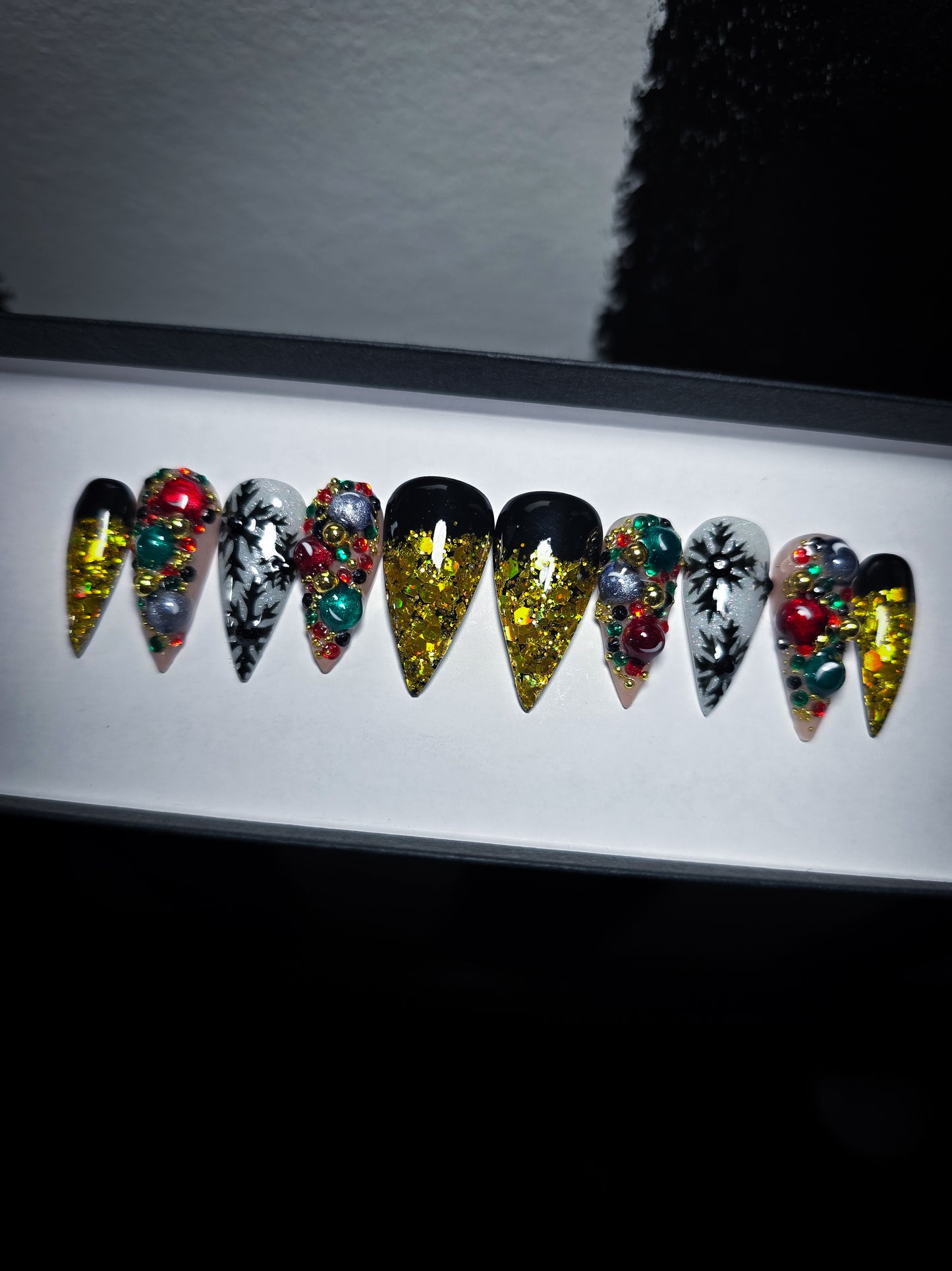 Spirit & Sparkle Press on Nail Set