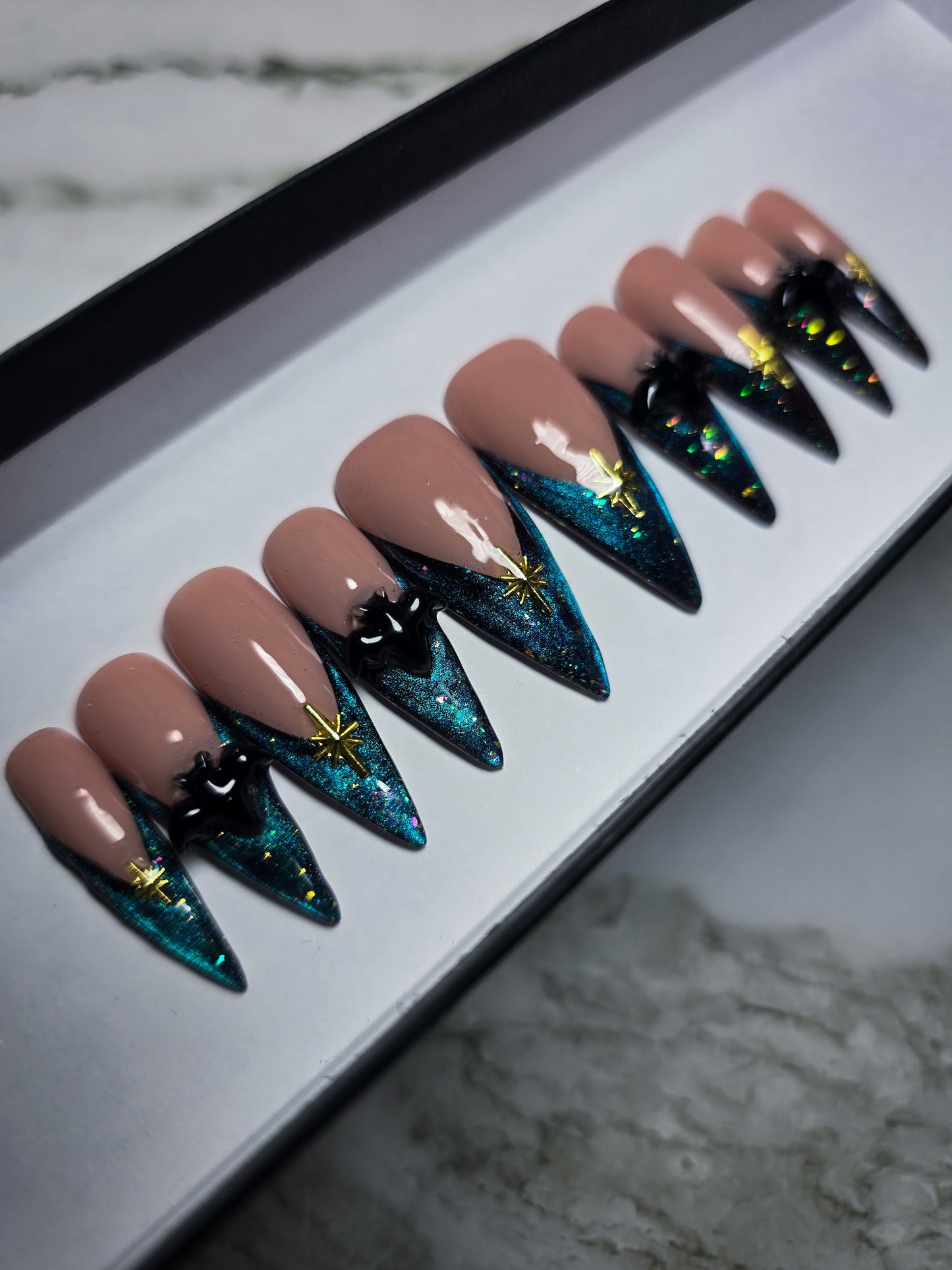 Nocturnal Press on Nail Set