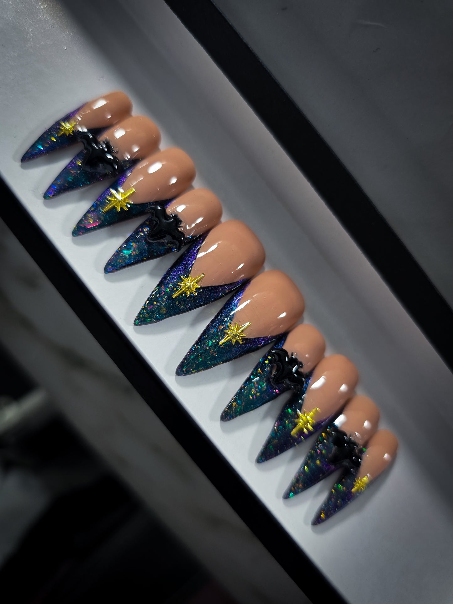 Nocturnal Press on Nail Set