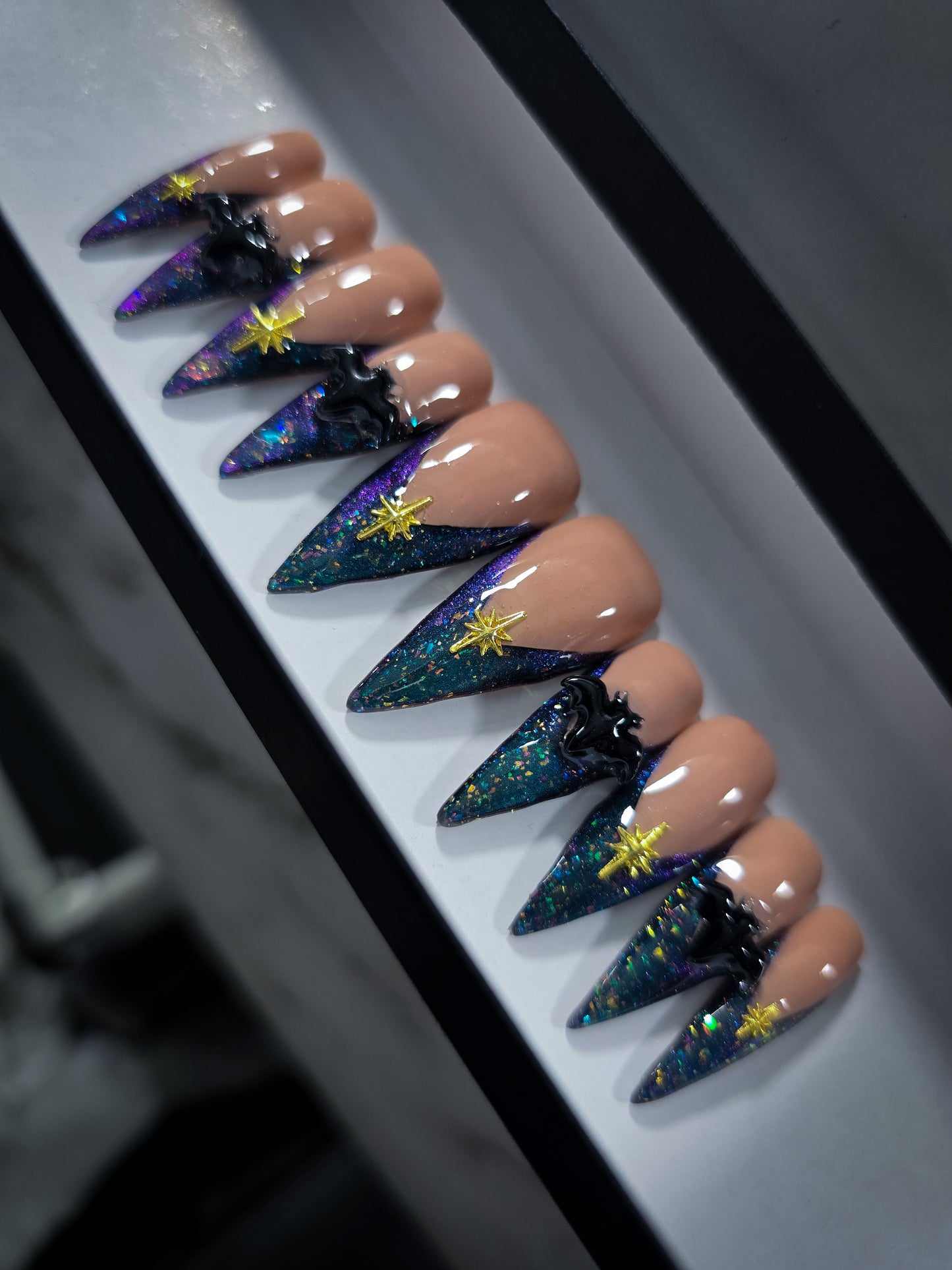 Nocturnal Press on Nail Set