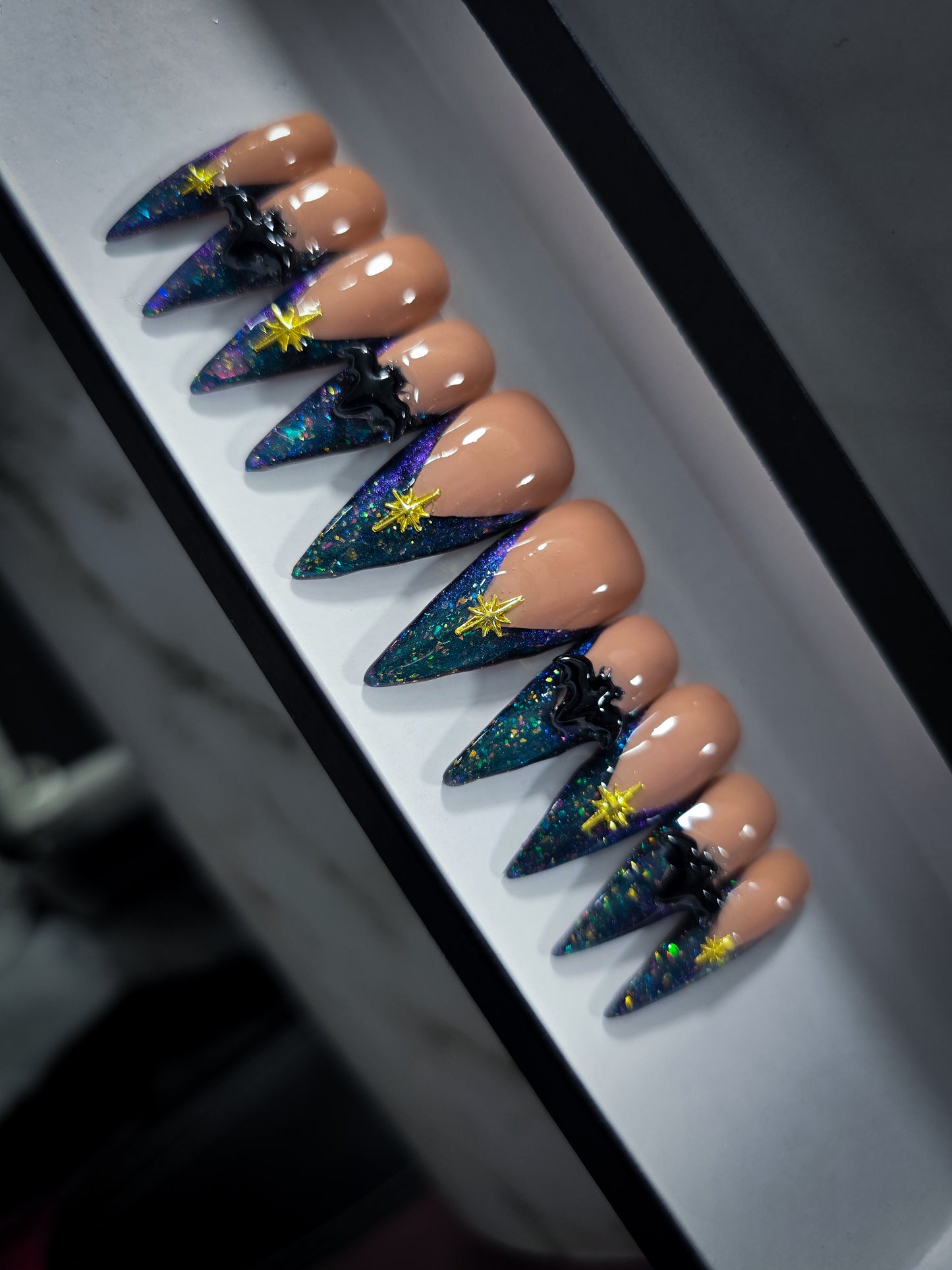 Nocturnal Press on Nail Set