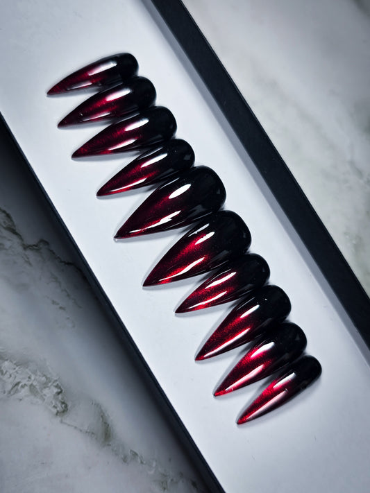 Dark Desire Press on Nail Set