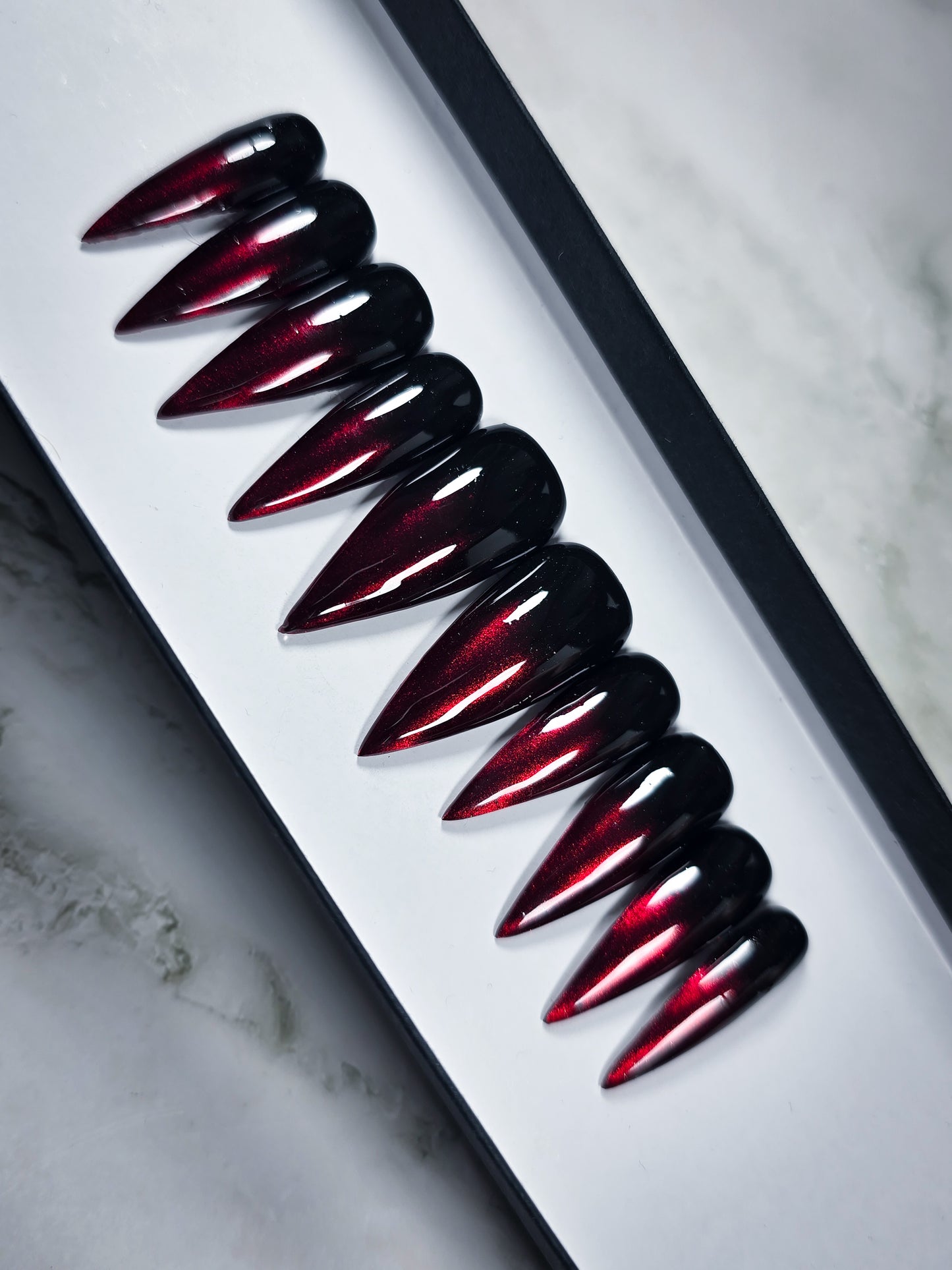Dark Desire Press on Nail Set