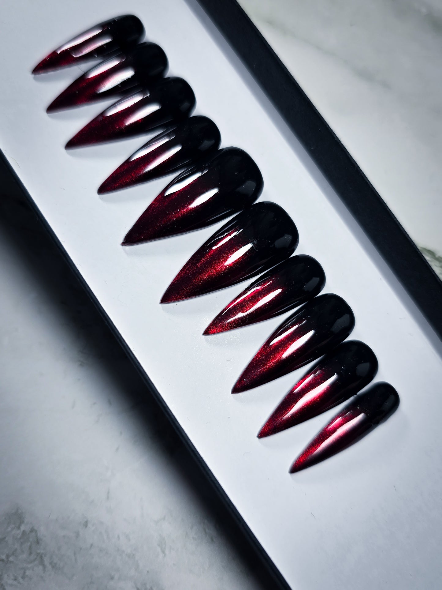 Dark Desire Press on Nail Set