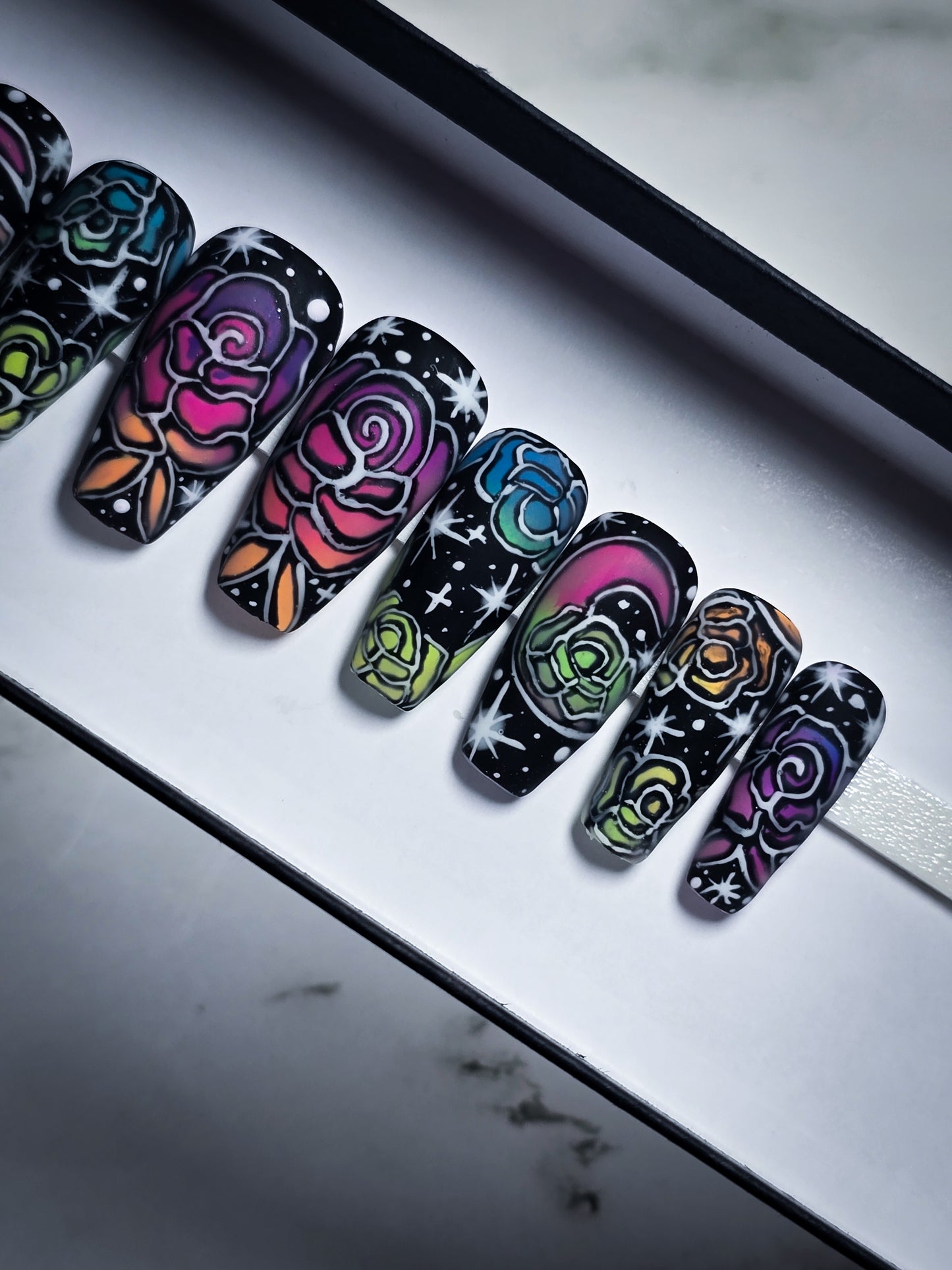Magik Rose (Thermal) Press on Nail set