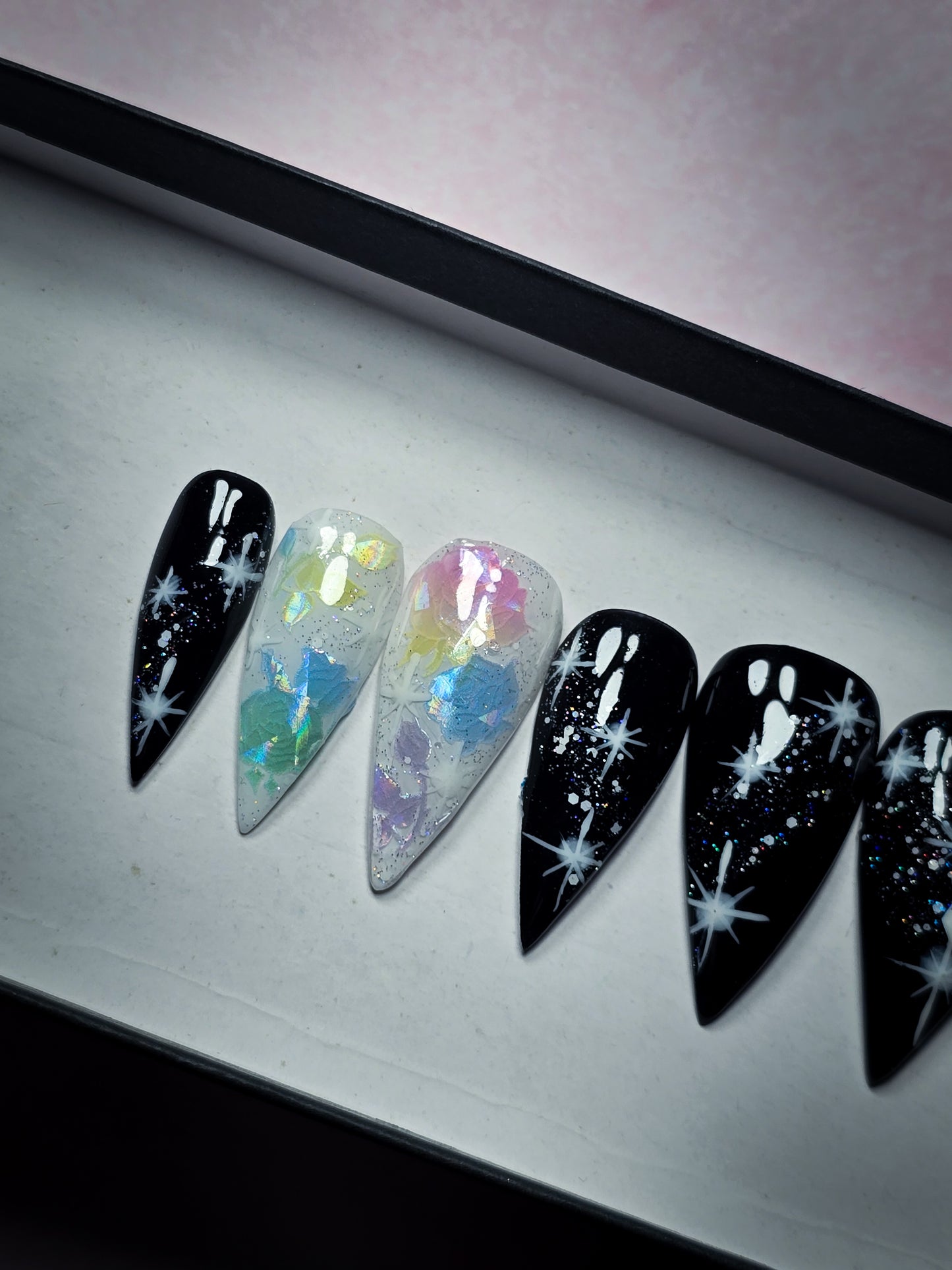 Galaxy Rose Press on Nail Set