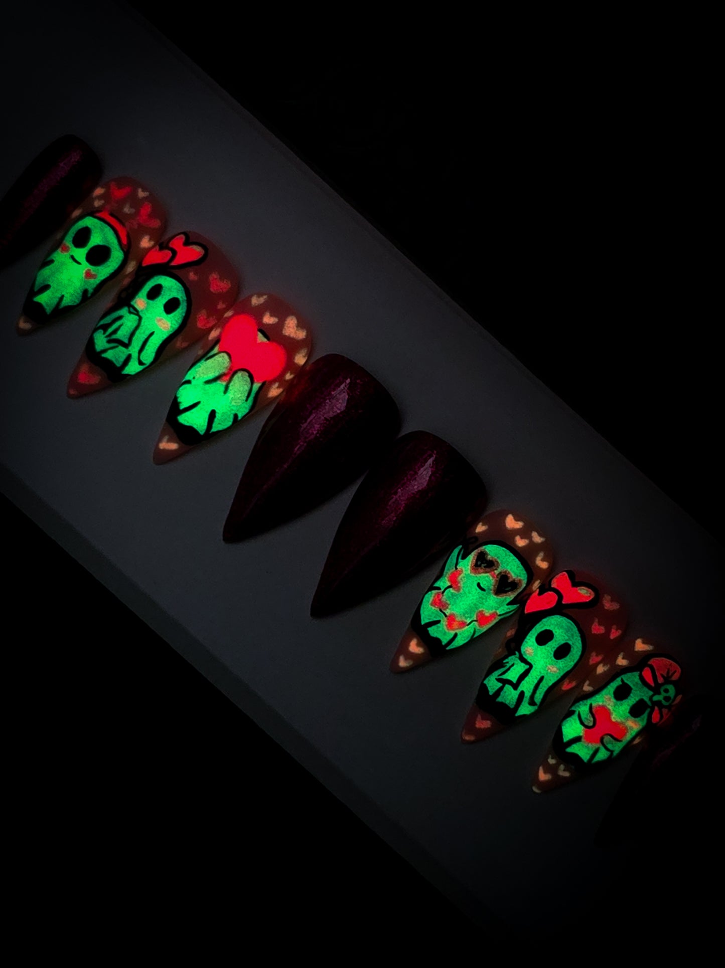 Be My Boo (Glow In the Dark) Press on Nail Set