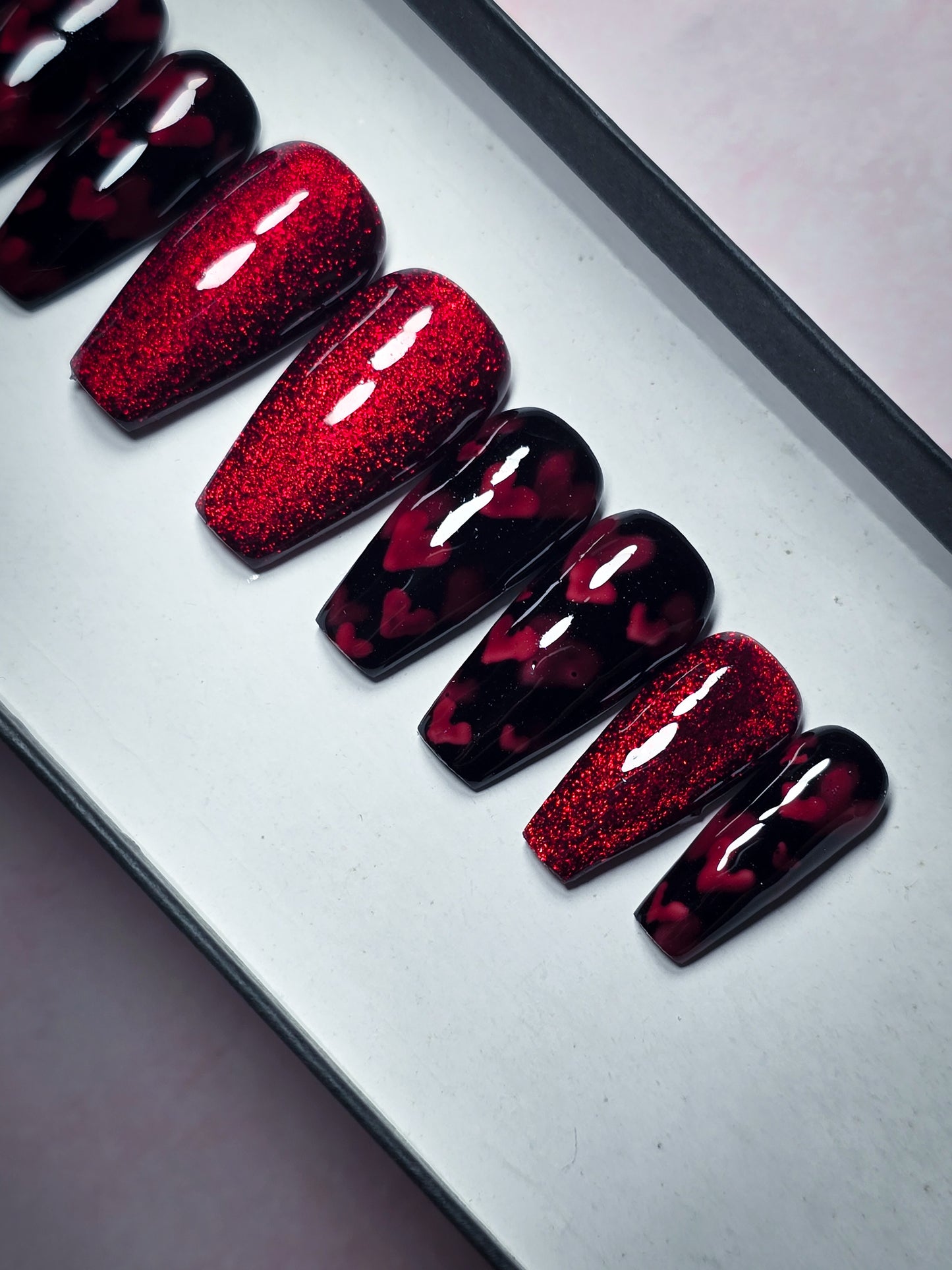 Infatuation Press on Nail Set