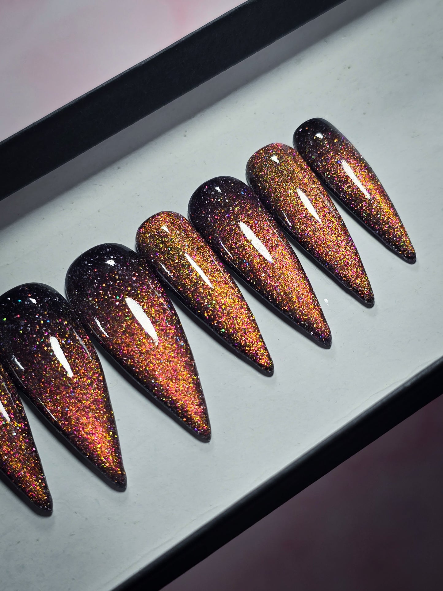 The Nights Shadow Press on Nail Set