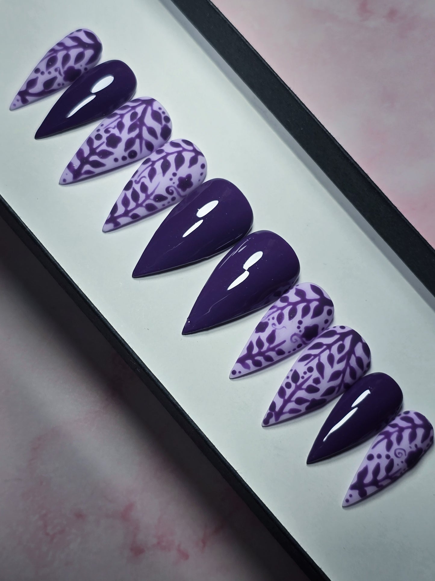 Full Bloom Press on Nail Set