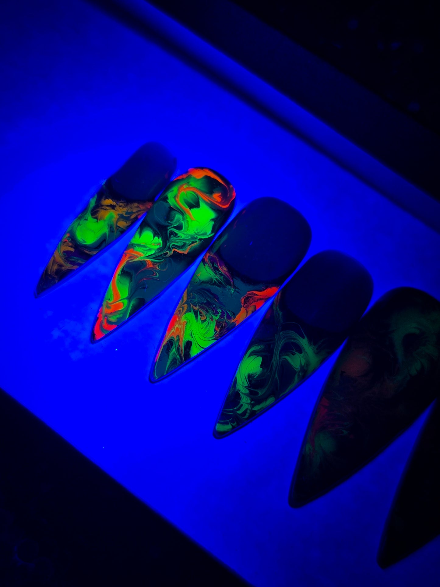 Color Chaos Press on Nail Set