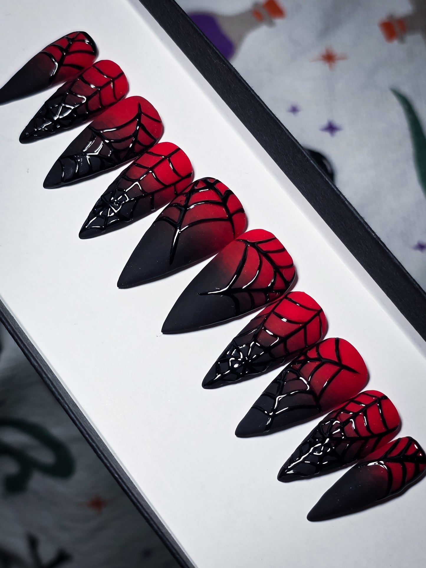 Lydia Press on Nail Set