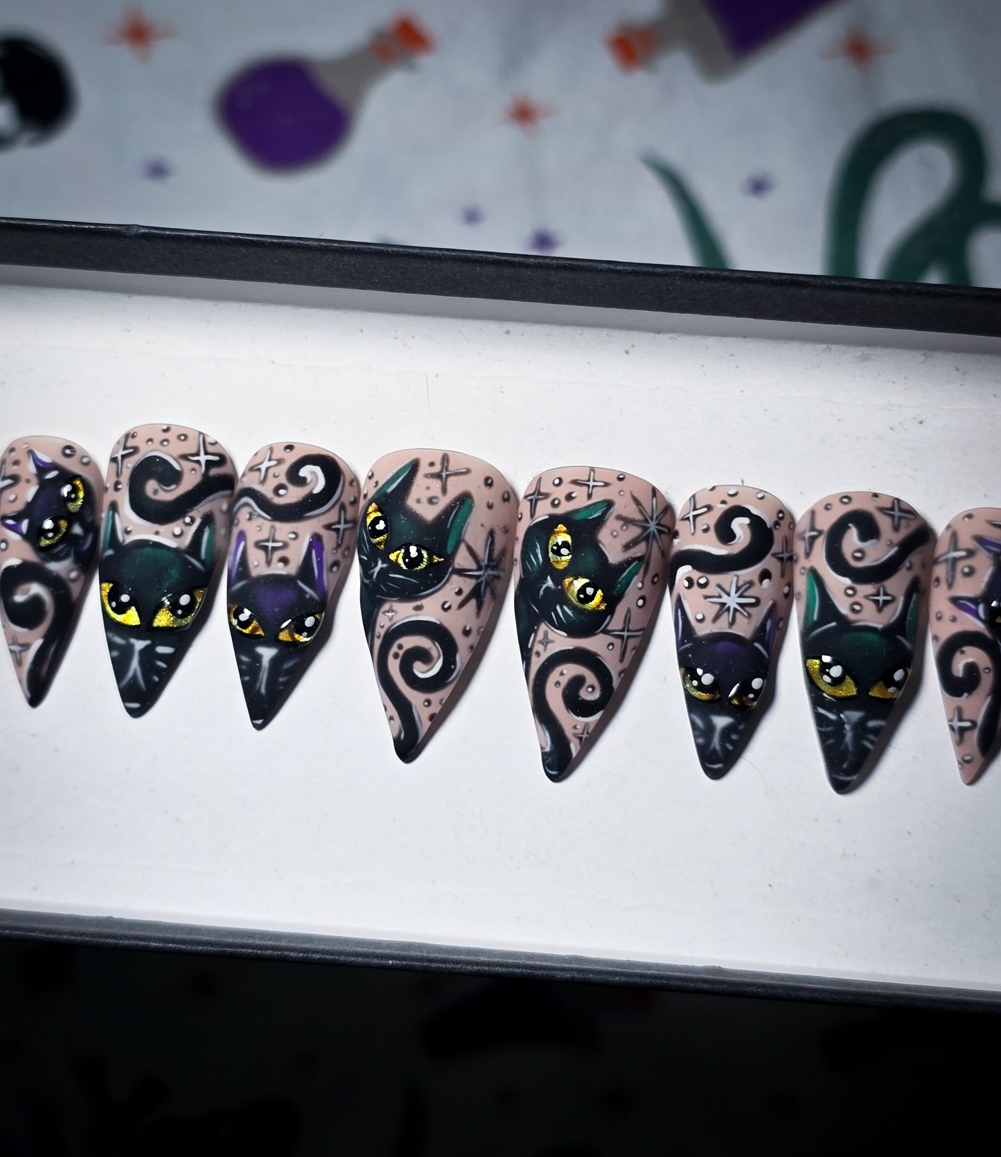 Mystic Kittens Press on Nail Set