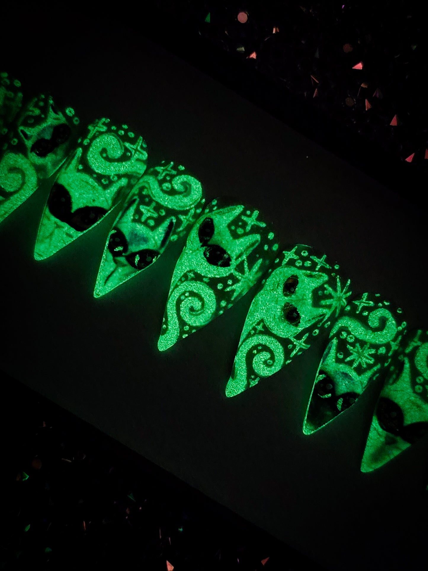 Mystic Kittens Press on Nail Set