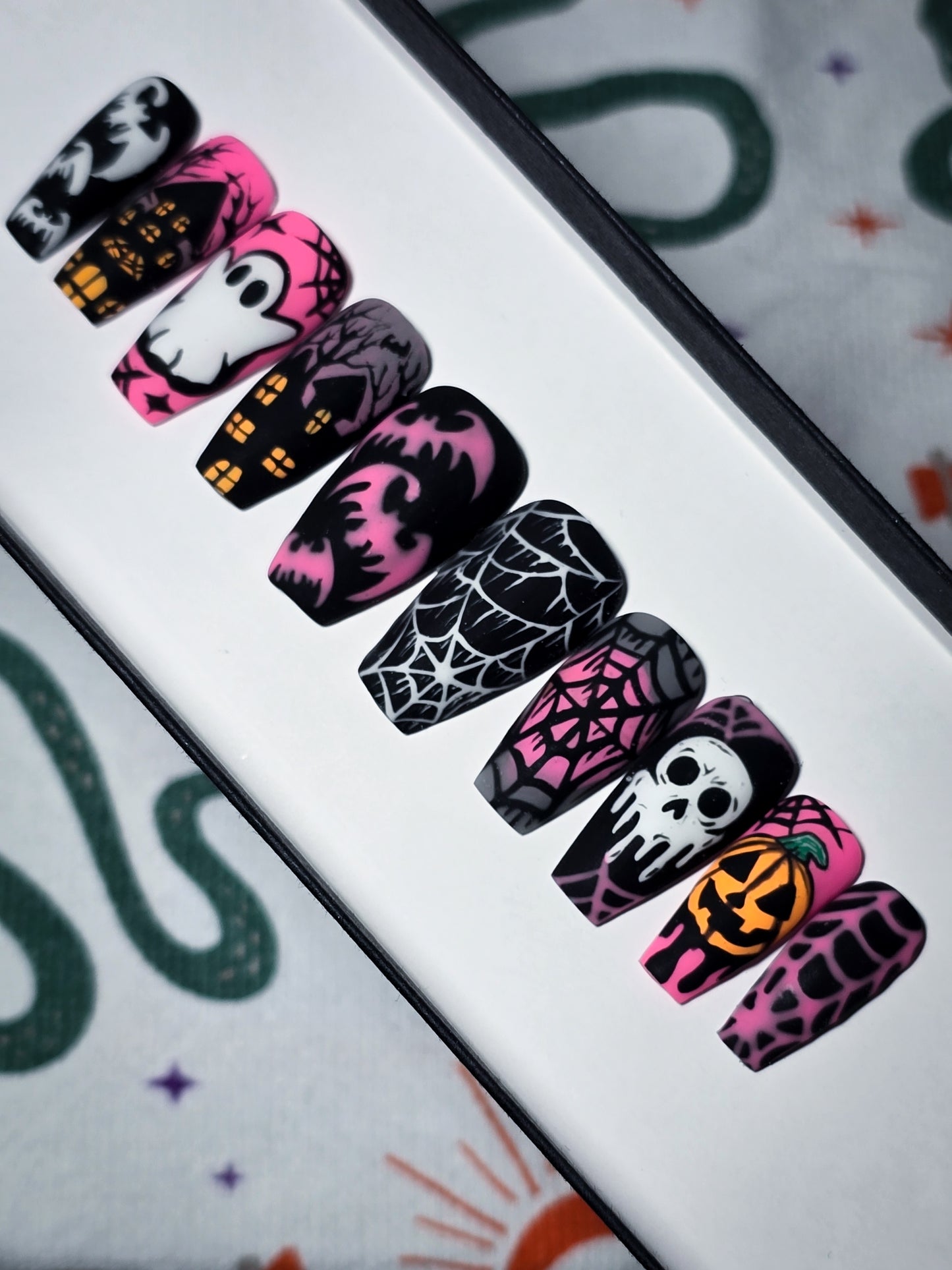 Haunted Press on Nail Set