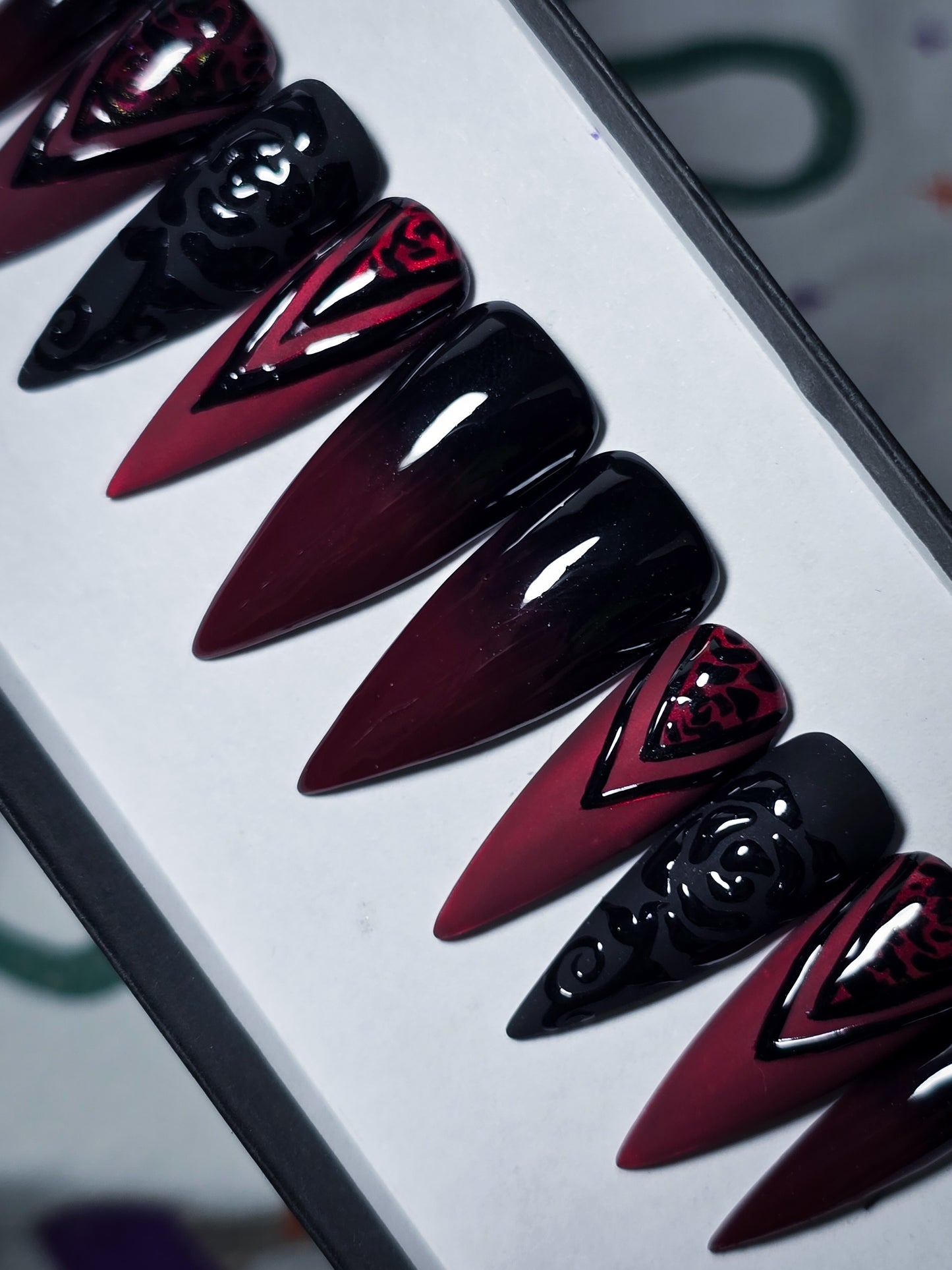 Crimson Shadows Press on Nail Set