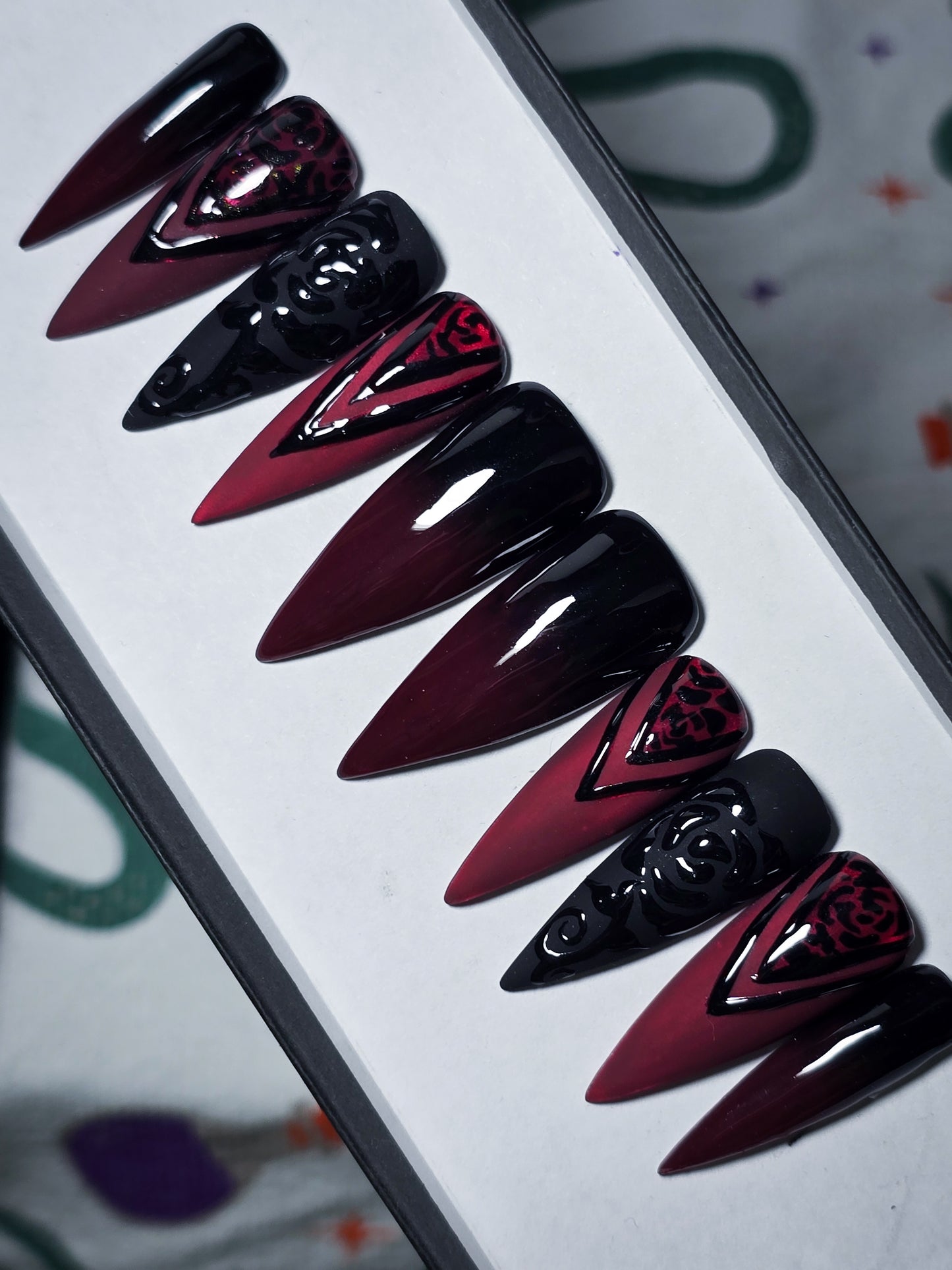 Crimson Shadows Press on Nail Set