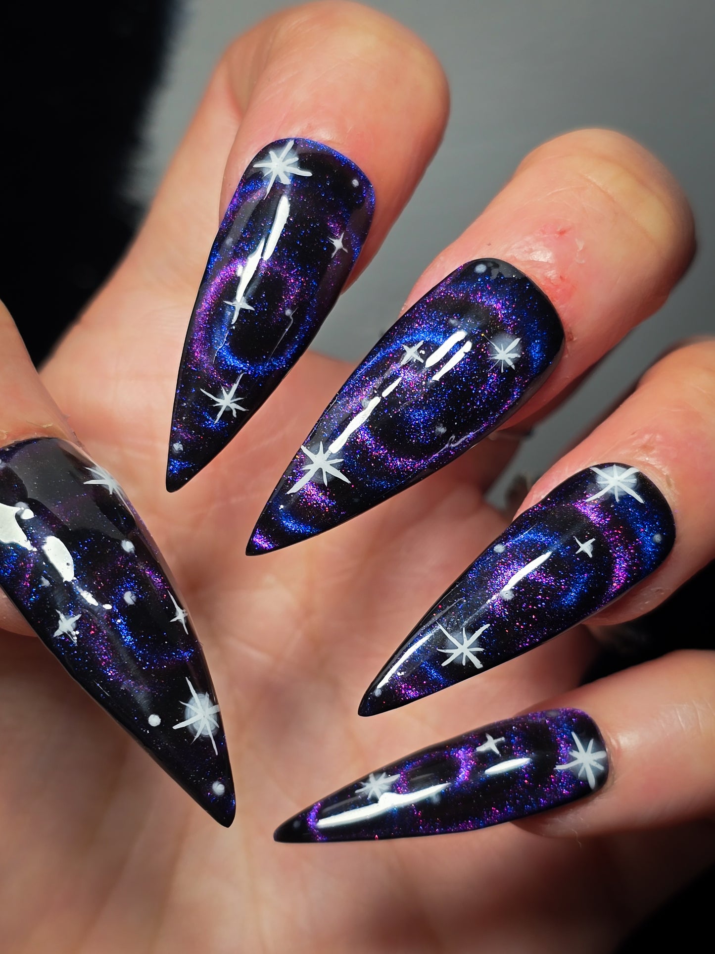 Stardust Swirls Press on Nail Set