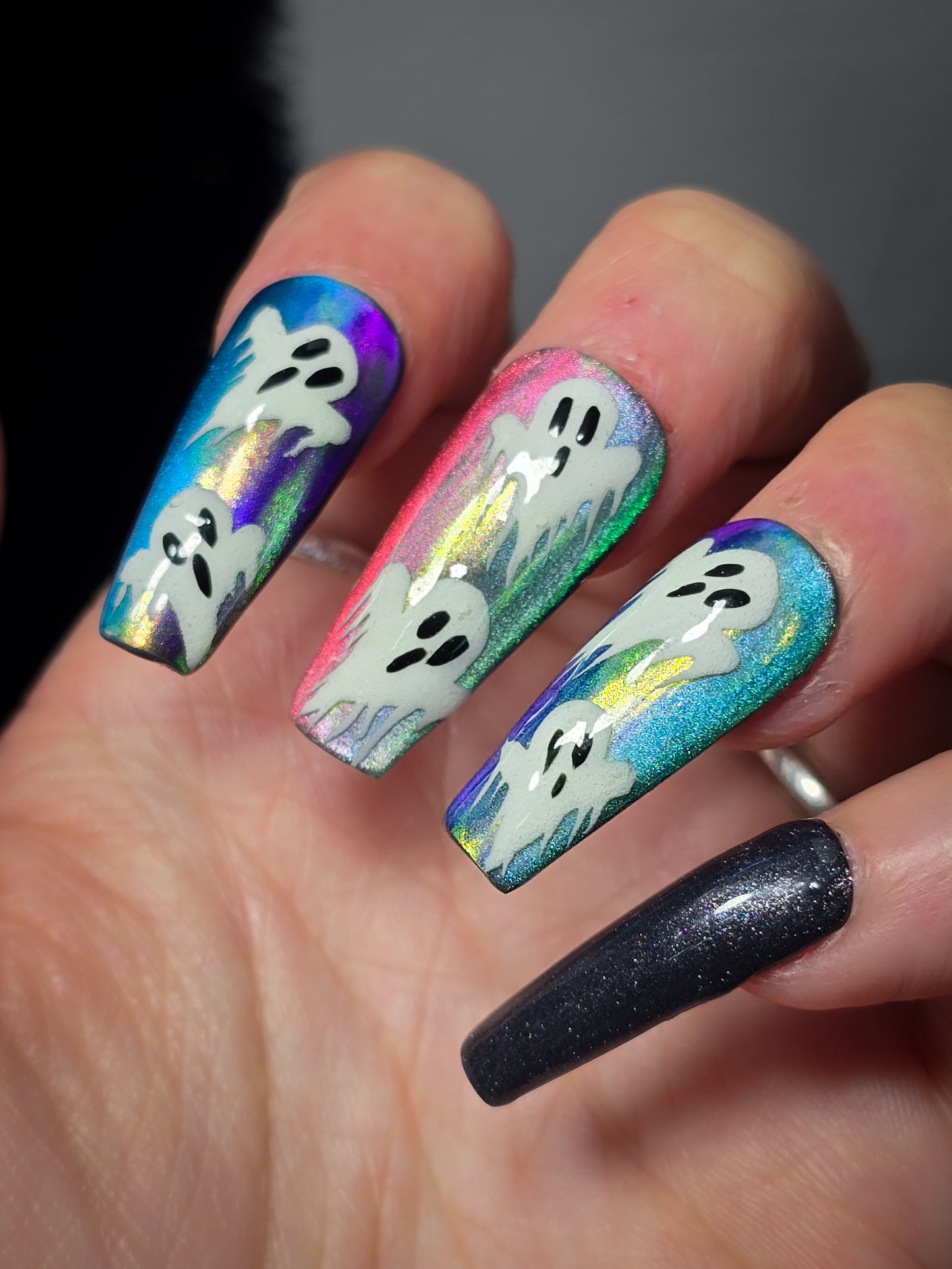 Phantom Shift Press on Nail Set (Glow in the Dark)