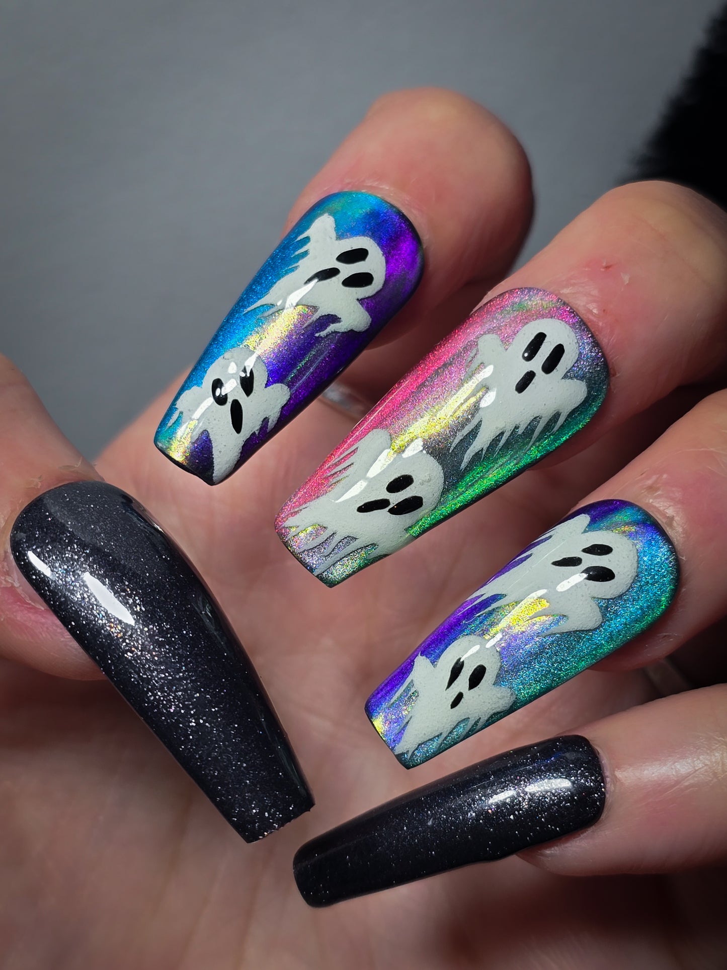 Phantom Shift Press on Nail Set (Glow in the Dark)
