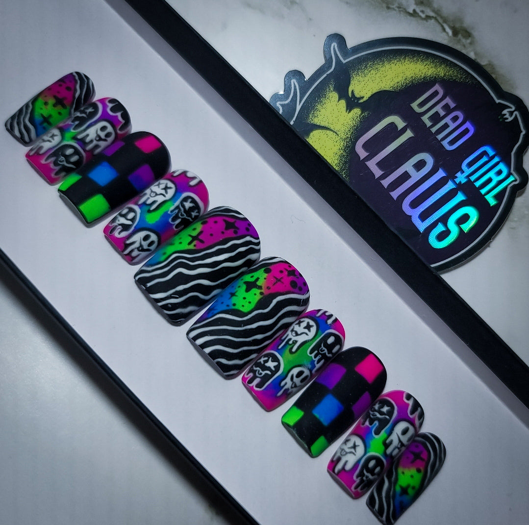 Smiley Press on Nail Set