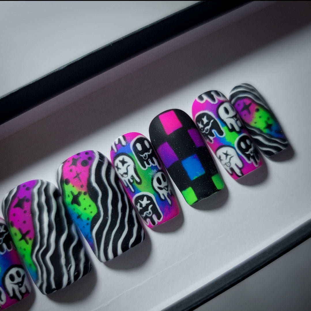 Smiley Press on Nail Set