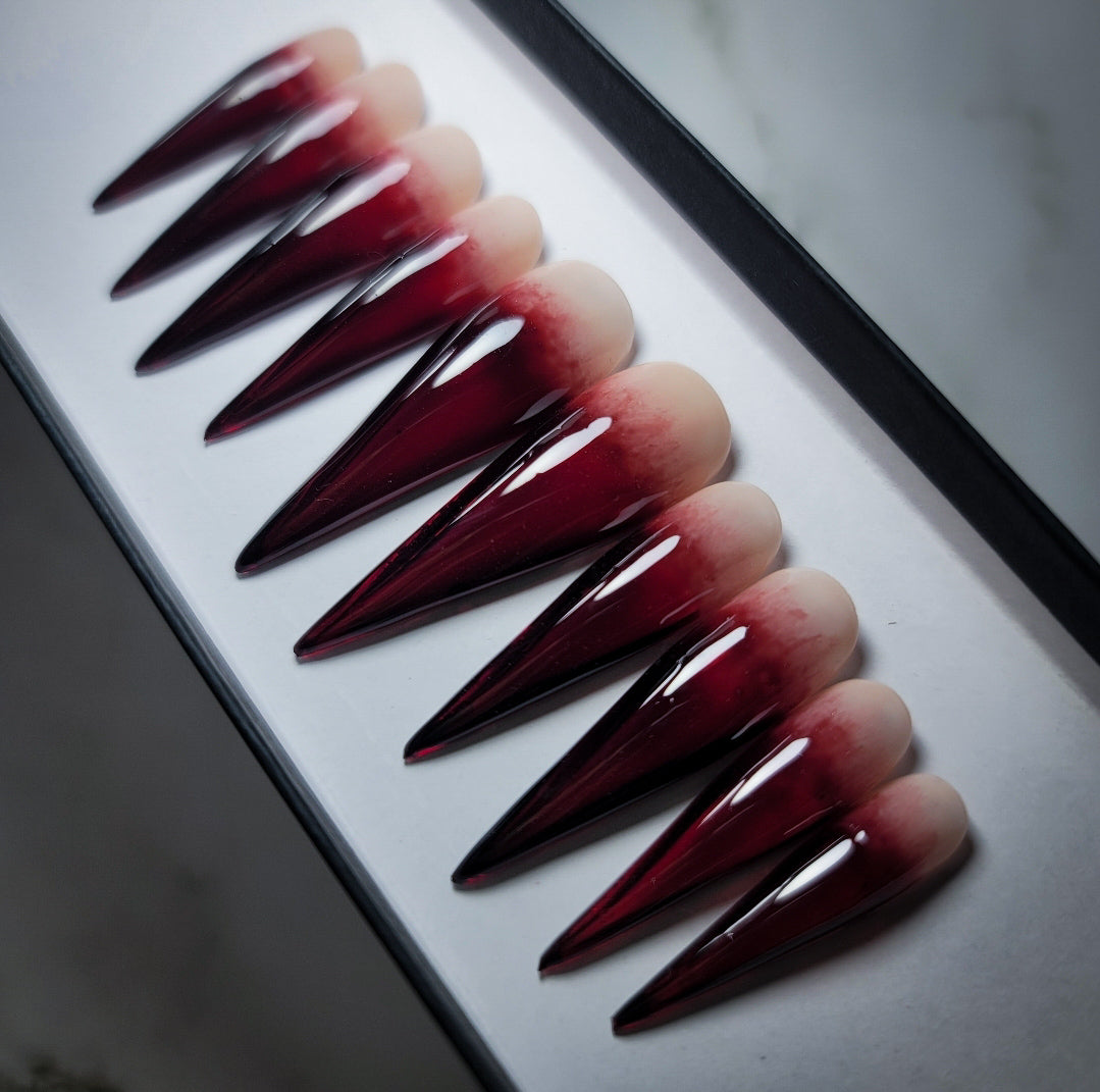 The Scarlet trail Press on Nail Set