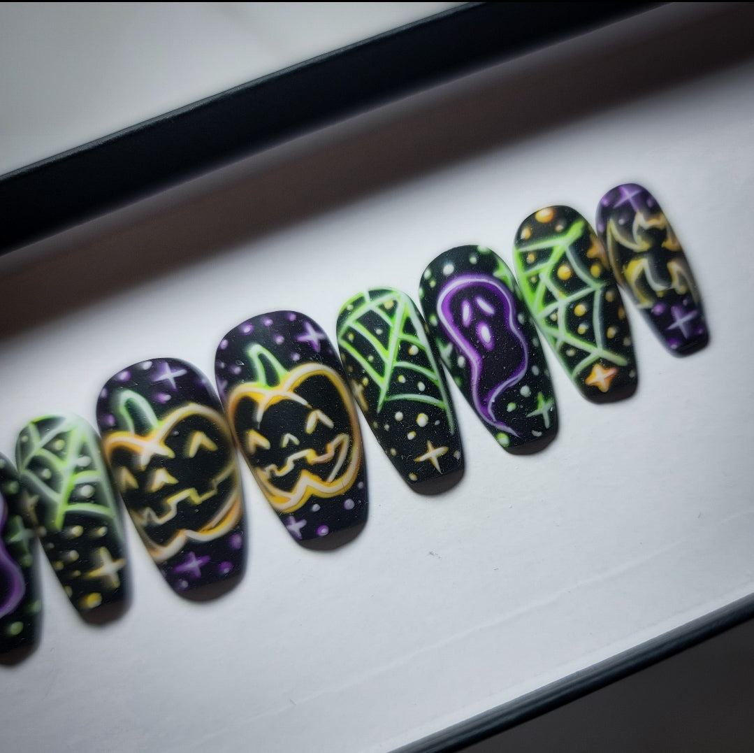 Spooky Lights Press on Nail Set
