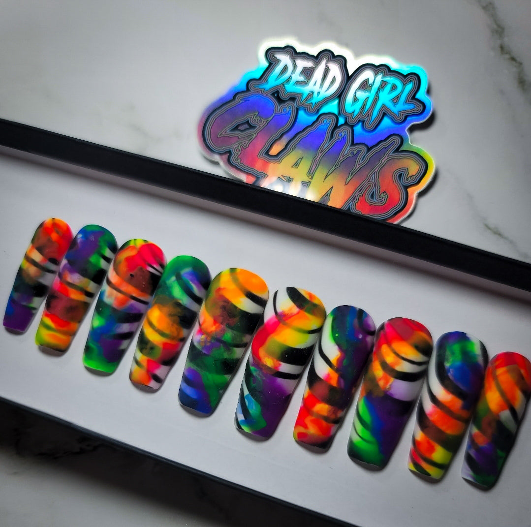 Kaleidoscopic Press on Nail Set