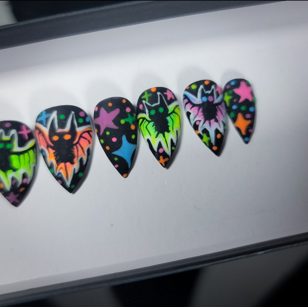 Bat Queen (Glow in the Dark) Press on Nail Set