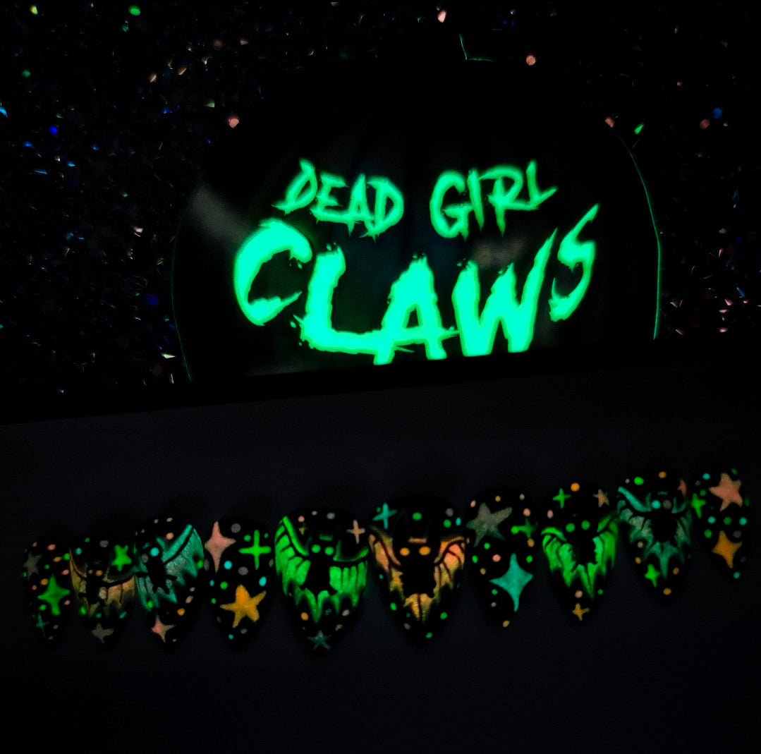 Bat Queen (Glow in the Dark) Press on Nail Set