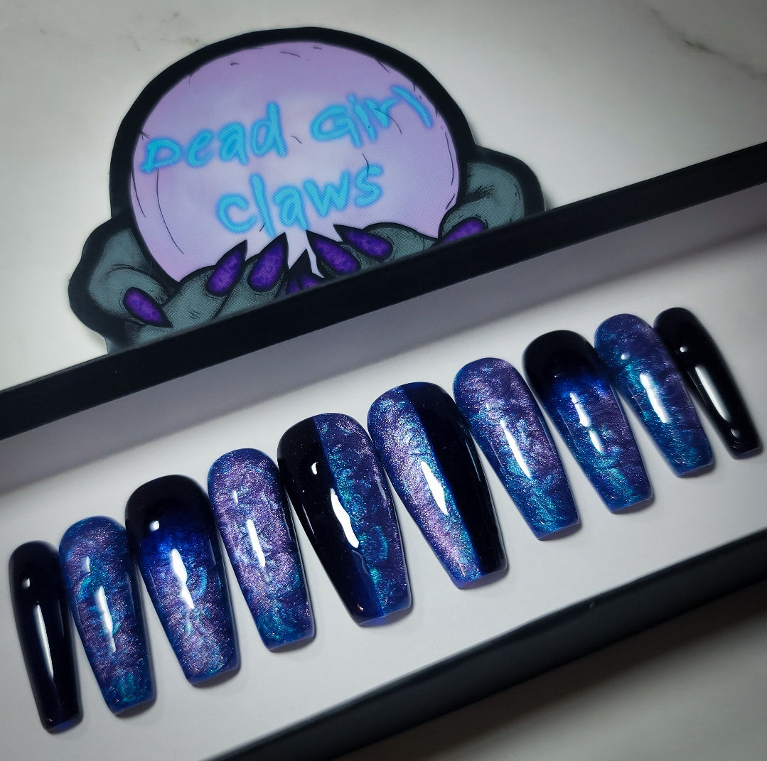 Hypnosis Press on Nail Set