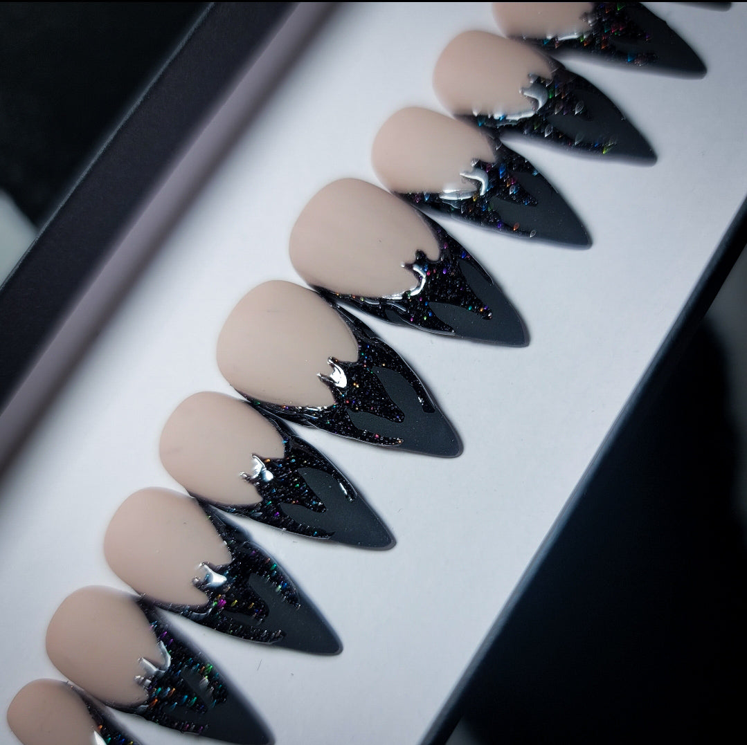 Embrace the Darkness Press on Nail Set
